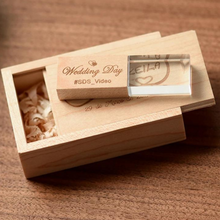 Cargar imagen en el visor de la galería, Personalised Crystal Wooden Wedding USB With Box 4GB-128GB
