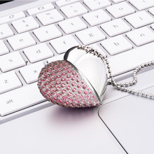 Cargar imagen en el visor de la galería, Metal Diamond Crystal Heart USB With Gift Box  4GB- 64GB
