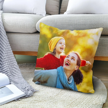 Lade das Bild in den Galerie-Viewer, Photo Cushion Cover
