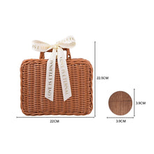 Lade das Bild in den Galerie-Viewer, Personalised USB With Wicker Basket Photo Gift Box Case For Wedding Or Anniversary
